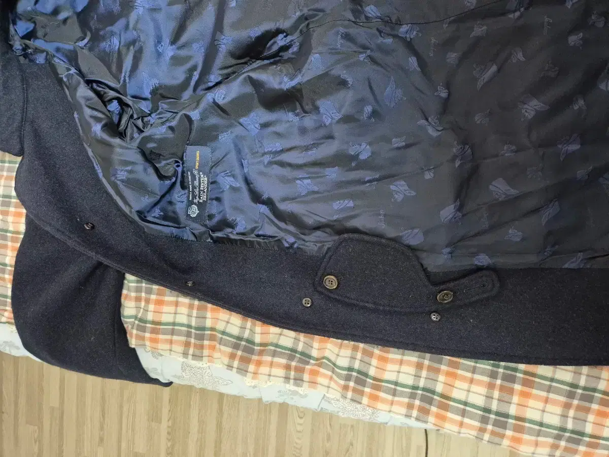 thumbnail-4